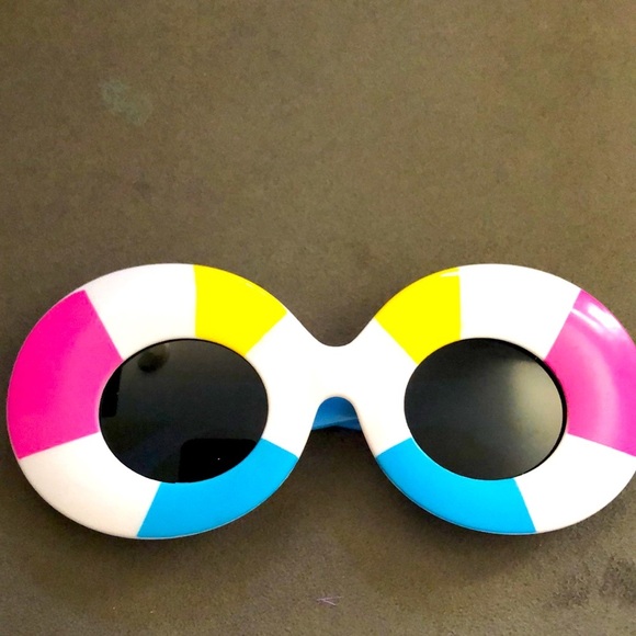 Oversized oval multicolored 70’s retro groovy sunglasses new‎ - Picture 1 of 7